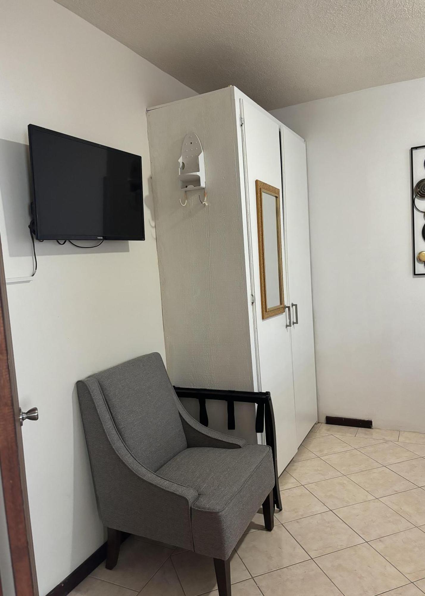 Denyse Home Cottage St. John's Luaran gambar