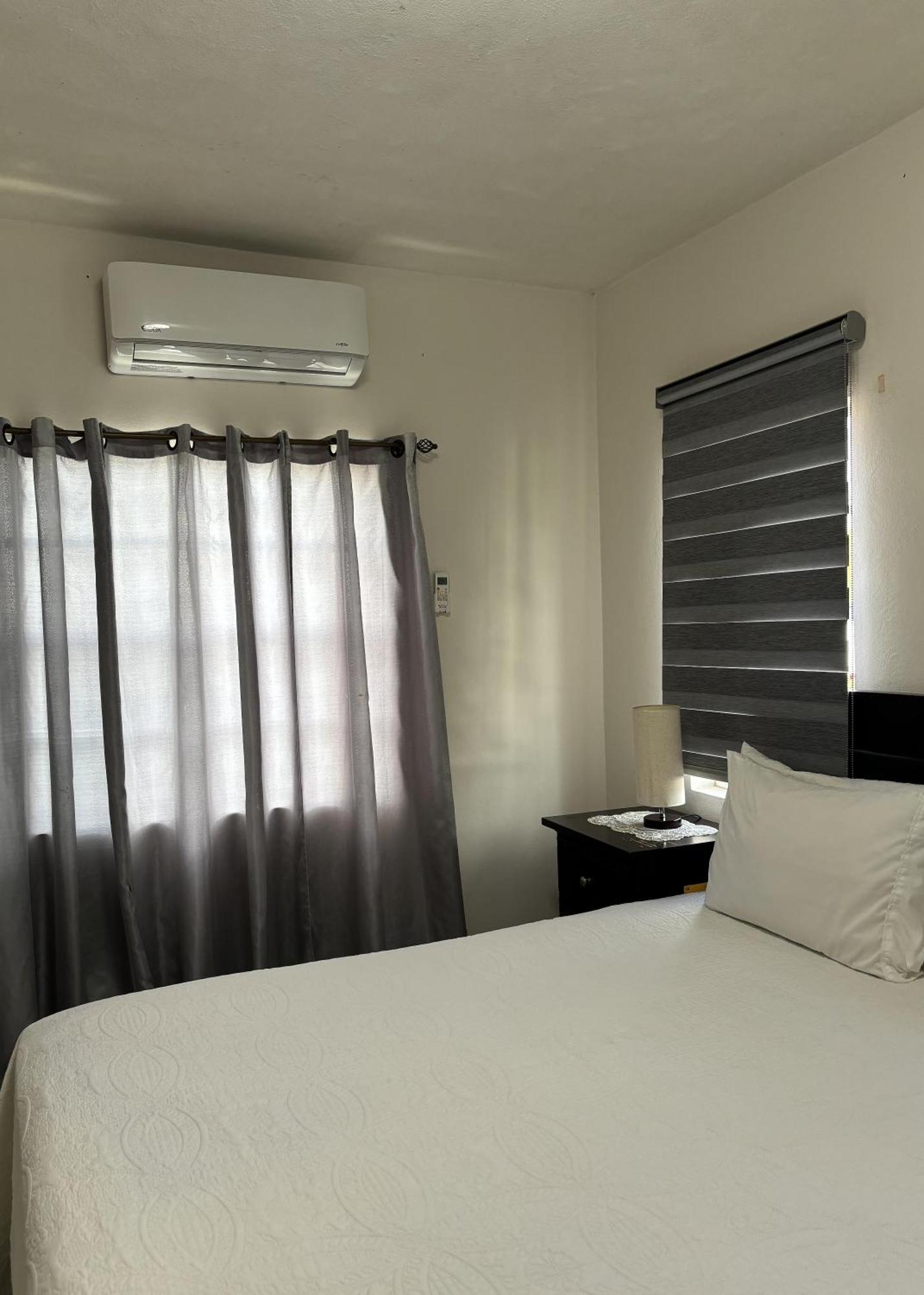 Denyse Home Cottage St. John's Luaran gambar