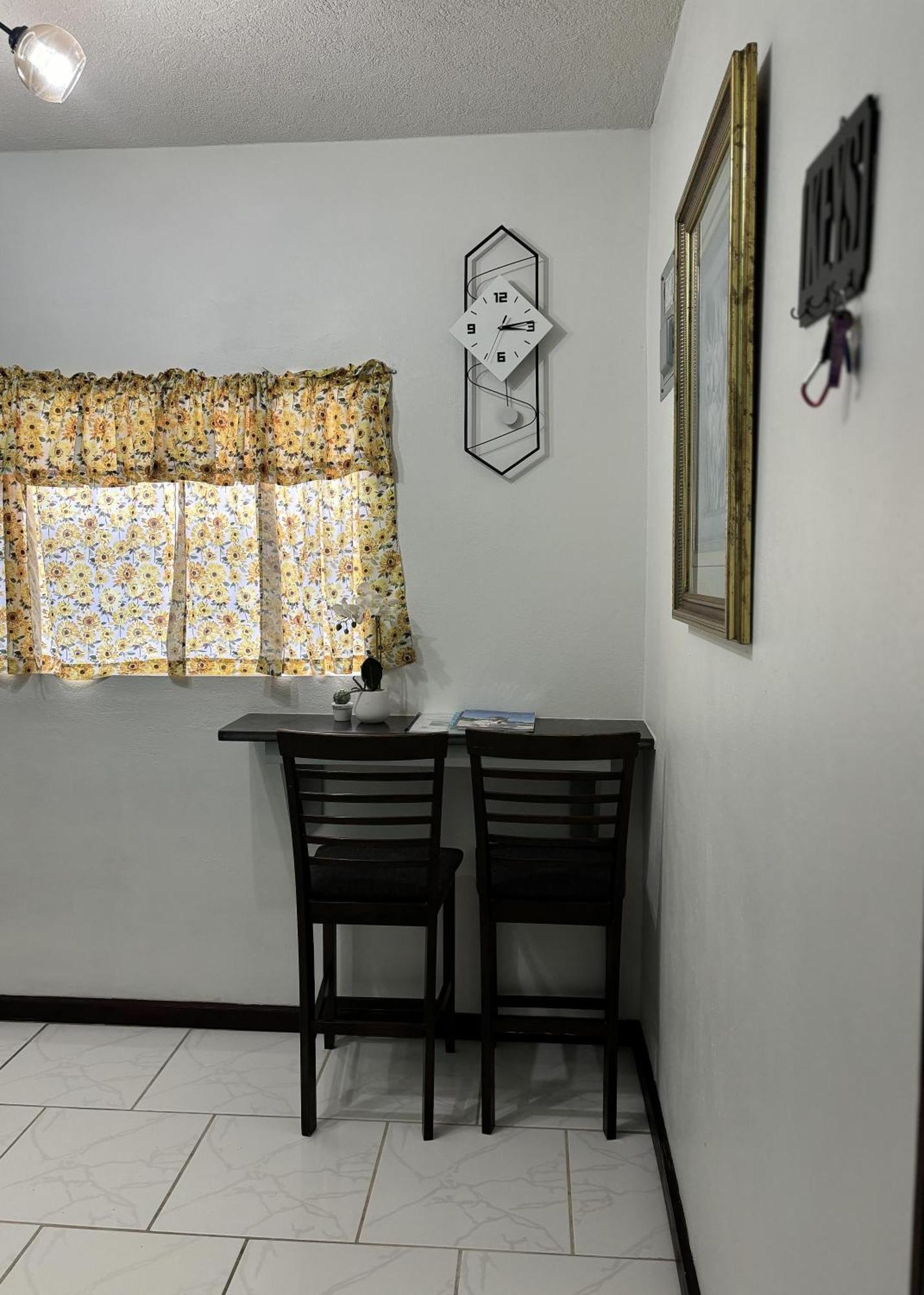 Denyse Home Cottage St. John's Luaran gambar